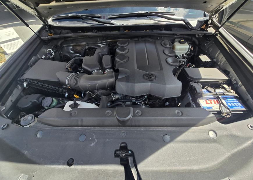 TOYOTA 4RUNNER (2022)